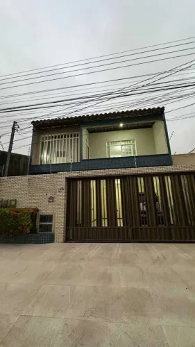 CASA DE ANDAR EM RUA PÚBLICA - JABOTIANA [19943]