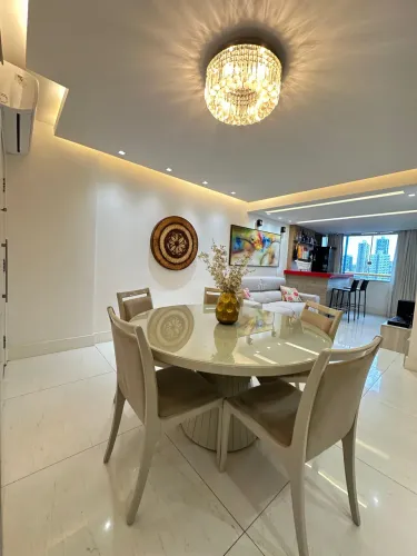 Caminho das Árvores 107m², mobiliado, fino acabamento, 3/4, closet, climatizado, varanda i