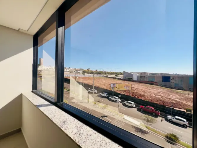 Sala comercial para locação na galeria Pluri Working em Bauru-SP.