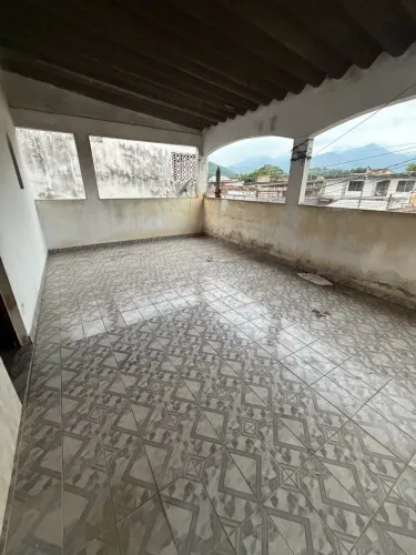 VENDO CASA DUPLEX EM CAMPO GRANDE