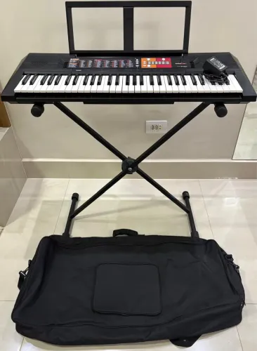 Teclado Yamaha PSR-F51 + Acessórios.