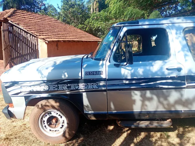 F1000 Desertor 6 lugares Motor MWM229
