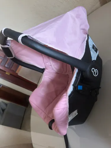 Bebê Conforto Rosa (0 a 13kg) - Excelente Estado