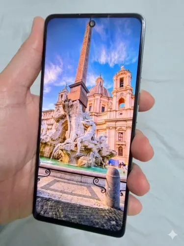 Moto G75 5G Seminovo - Estado de Zero