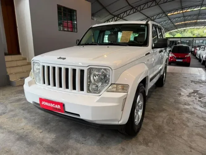 Jeep Cherokee Sport 3.7 4X4 V6 12V Aut. 2012