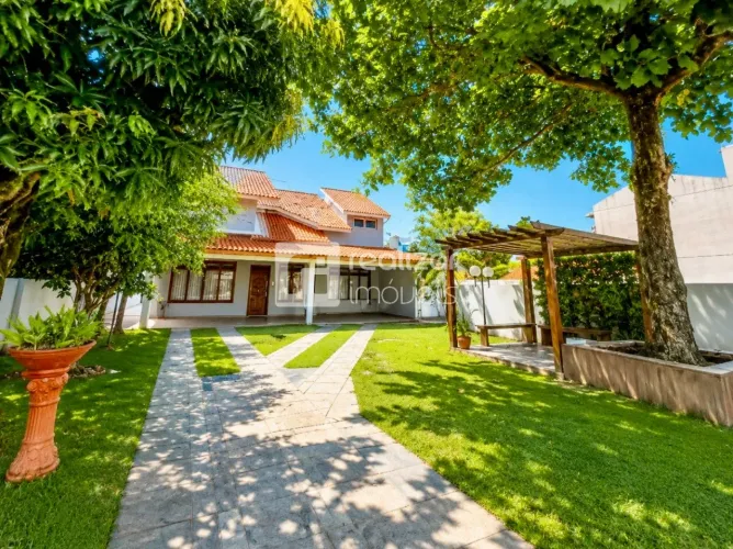 Casa 5 quartos no bairro Campeche Florianópolis