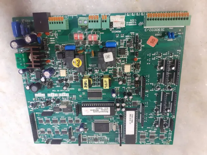 Placa Base Cpu Central Telefônica Pabx Modulare i Conecta 8 Ramais 3190032_3 Funcionando