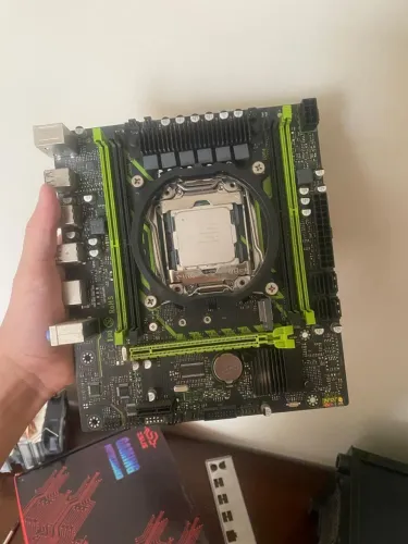 Kit Xeon E5-2650 v4 + X99-P4 V8.0 + Suporte Cooler