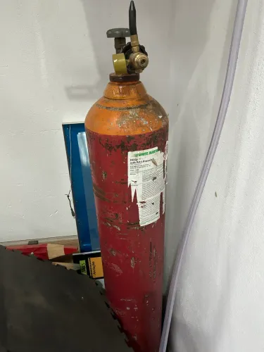 Cilindro 50L com gás Helio 