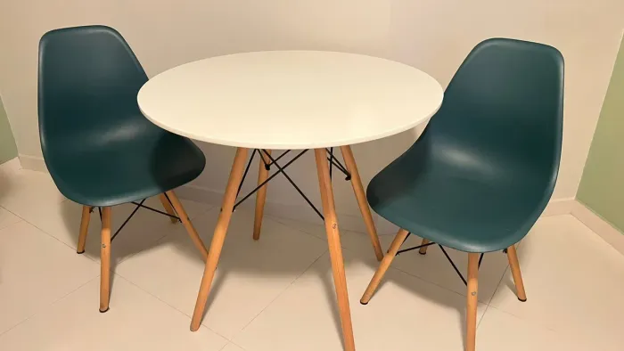Vende se Mesa redonda branca