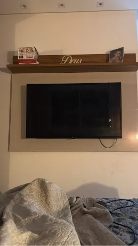 Smart TV LG 43 polegadas com painel de brinde