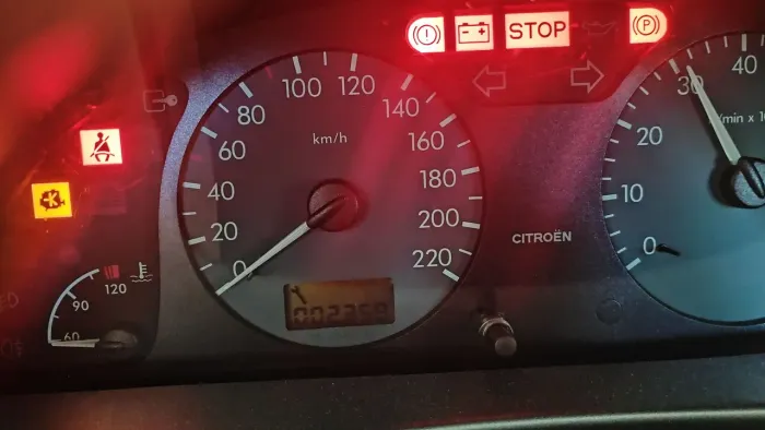 Citroen Xsara GLX 1.8 16V Cupê Mec. 2000