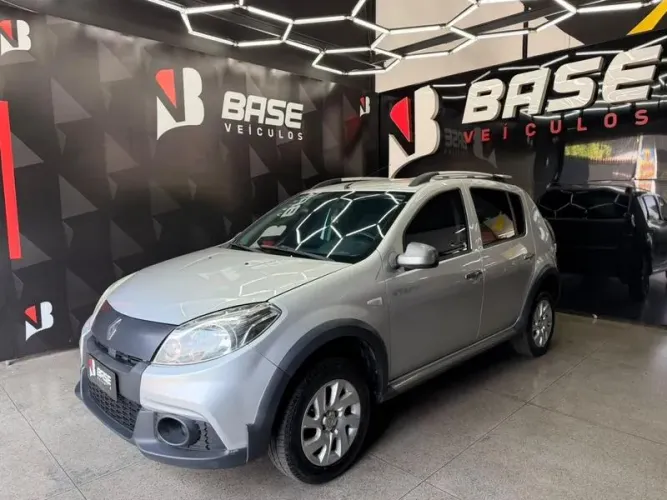 Renault Sandero Stepway Flex 1.6 16V 5P 2013