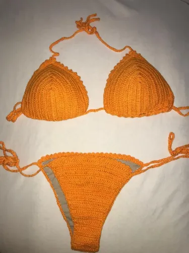 Biquíni de crochê, linha de algodão, feito pela Crocheteira do Nordeste 