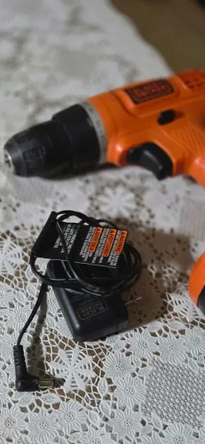 Parafusadeiras e furadeira black decker 18v