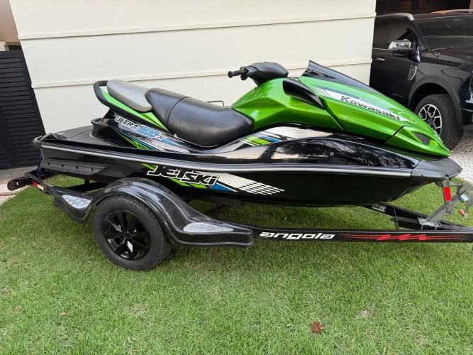 JETSKI KAWASAKI ULTRA 300X