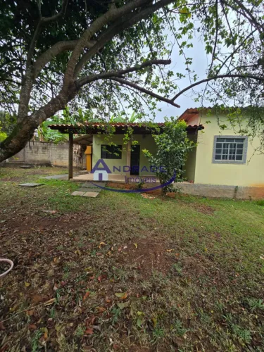 Casa com 2 quartos para alugar em Contagem