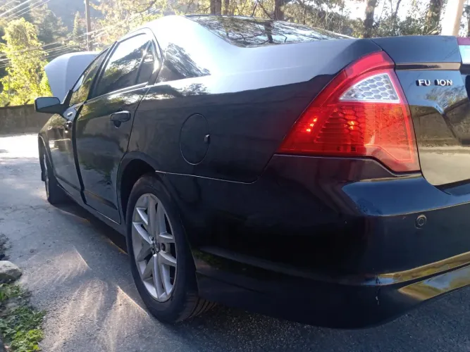 Ford Fusion SEL 2.5 16V 173cv Aut. 2011