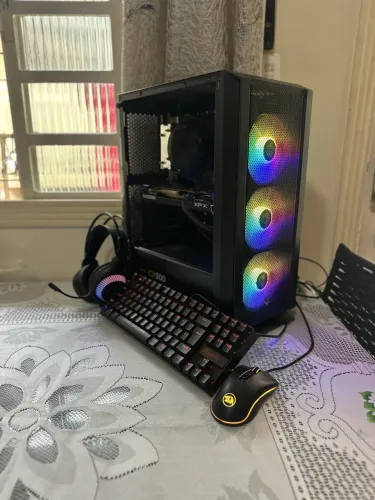 PC GAMER RX 7600 e i5 12400f