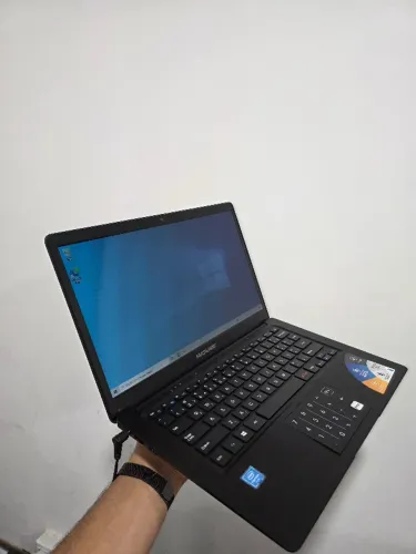 Notebook Multilaser Legacy Ultra Fino - Intel Pentium / 4GB