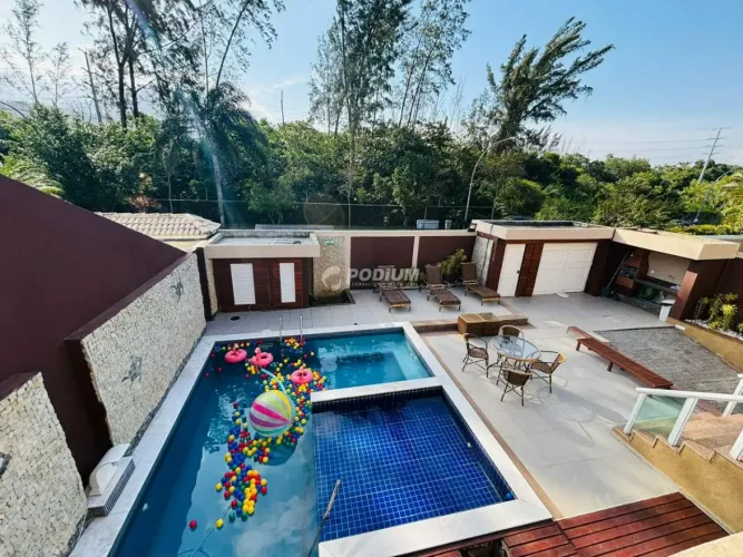 Barra da Tijuca | Casa Triplex 6 quartos, sendo 6 suites