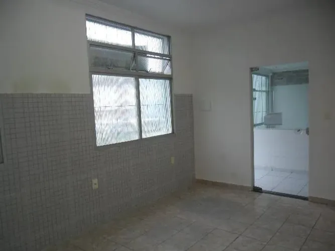 Loja c\ 28 mts prox ao Shopping Tambiá