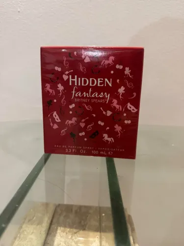 Hidden Fantasy Britney Spears lacrado
