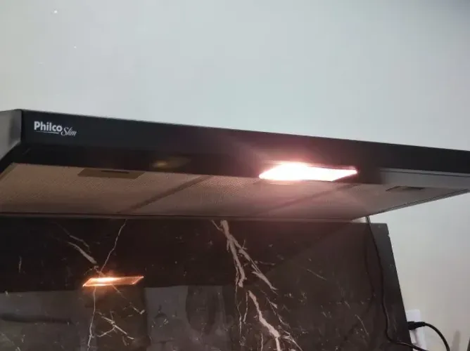 Depurador e exaustor Philco, apenas 4 meses de uso, muito novo R$ 250,00. Aceito cartão