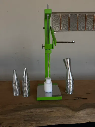 Modeladora de pizza de cone com 56 forma e suporte de forma