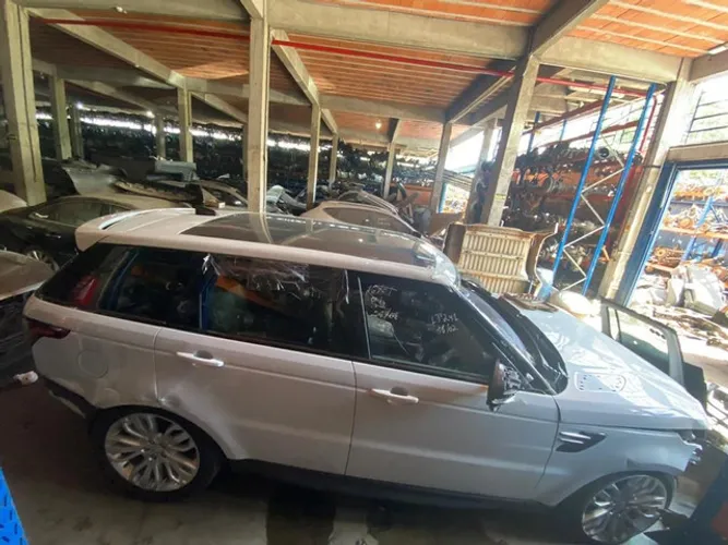 SUCATA Range Rover Sport 3.0 TD 2018 RETIRADA DE PEÇAS