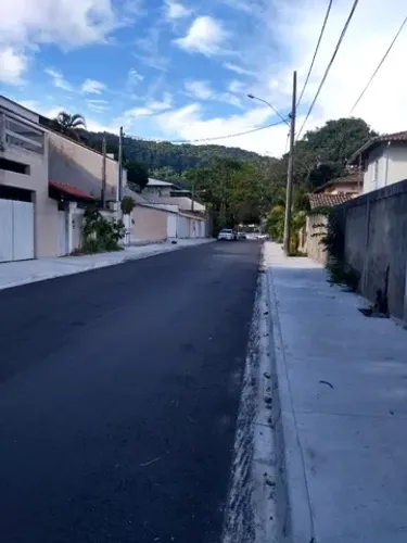 Serra Grande Itaipu lote grande, localizado a poucos metros da av. central
