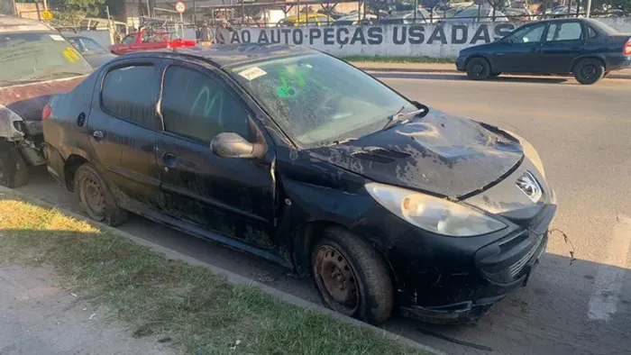 Sucata peugeot 207