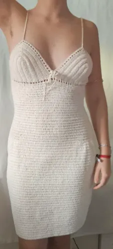 Pronta Entrega - Vestido Crochê Off White todo feita à mão Fim de Ano