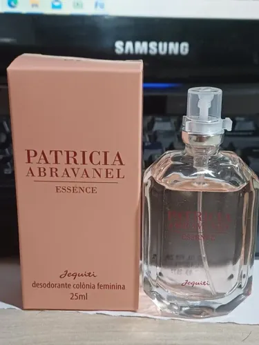 Colônia feminina jequiti Patricia Abravanel Essence nova 25ml por R$ 25,00 cada