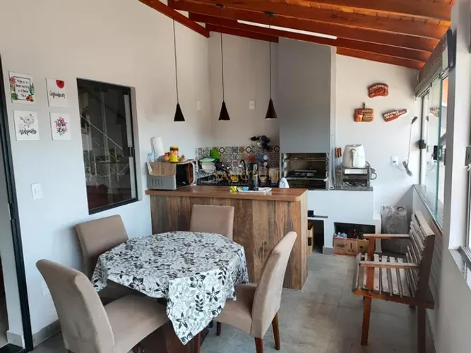 Casa sobrado à Venda no São Gabriel em Campinas-SP