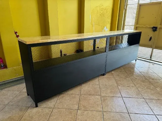 Balcão De Atendimento Industrial Luxo Aço E Madeira Maciça