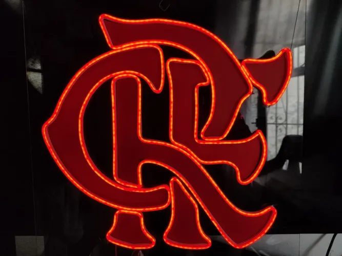 Letreiro Neon Vermelho - Ideal para sua Loja ou Negócio!