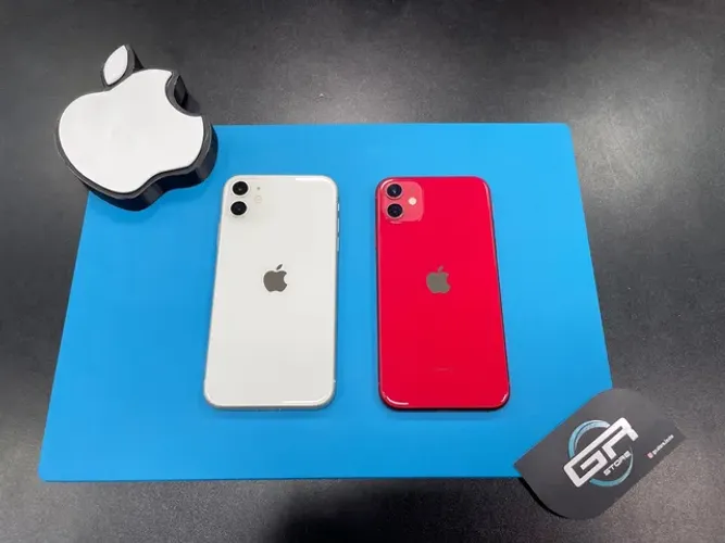 iPhone 11 64GB com garantia
