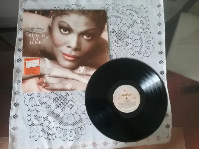 Disco de Vinil - Dionne Warwick - Friends in Love
