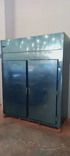 Geladeira comercial