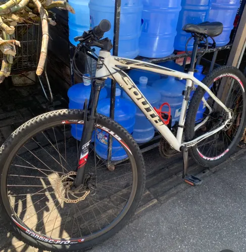 Moutain Bike Aro 29 - quadro 19 top