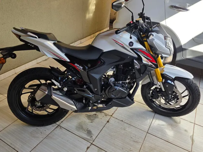 Haojue DR 160 - Moto nova, só rodei 32km para implacar