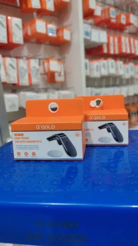 Suporte magnético para carro
