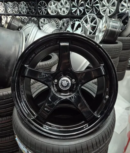 Jogo de rodas bj sf15 aro 18 5x100