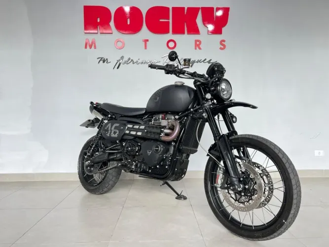 Triumph Scrambler 1200 XE