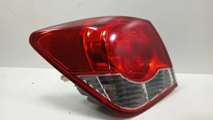 Lanterna Traseira Esquerda Chevrolet Cruze Lt 1.8 2013 Esquerdo/motorista Vermelho