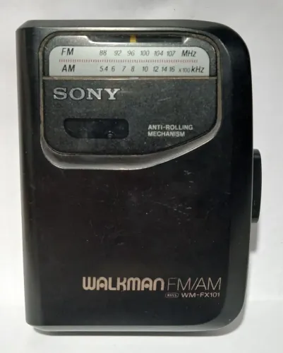 Sony Walkman WM-FX101 (Funciona apenas o rádio)