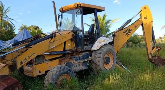 Retro escavadeira JCB ano 2010