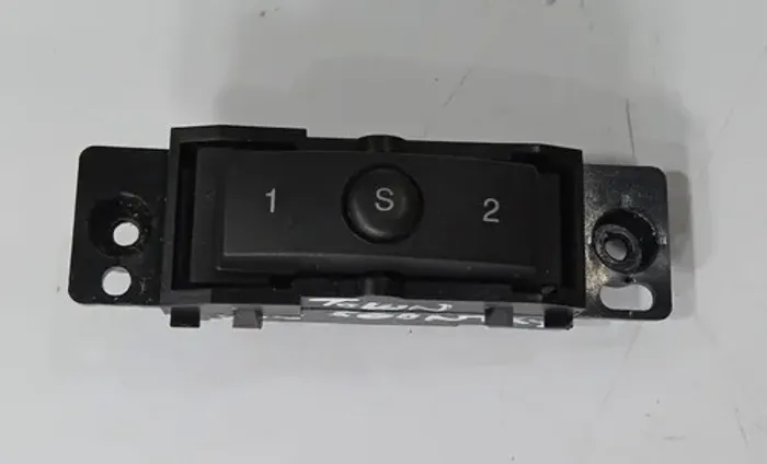 Botão Memória Banco Dianteiro Esquerdo Town Country 2012