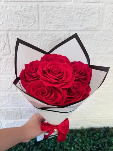 Buquês de rosas eternas